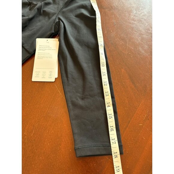 Athleta NWT Shanti Scoop 3/4 Sleeve Casual Top in Black Size Small - Picture 14 of 14